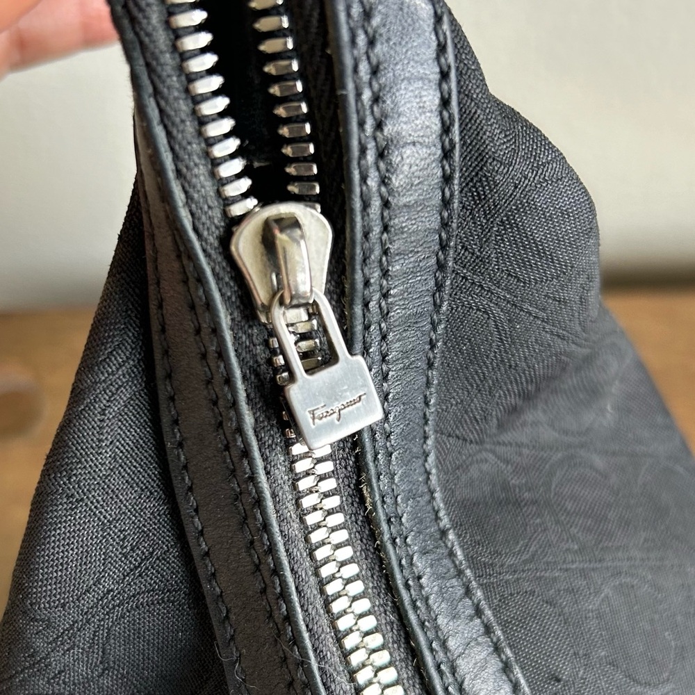 Vintage Salvatore Ferragamo Shoulder Bag | leather and canvas purse - Picture 6 of 12